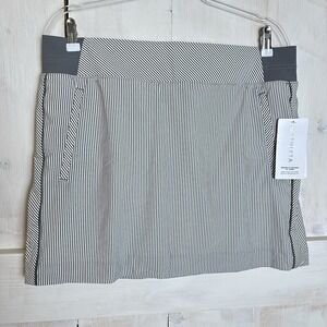 NWT Athleta Brooklyn Textured 16" Athletic Skirt Skort Gray White Stripe Size 16